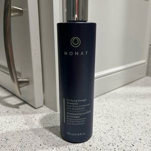 Monat Purifying Vinegar Shampoo